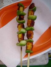 BBQ spicy it chicken sticks