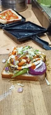 RJ-17 Juice, Bakery and Fast Food Corner