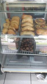 Panificadora e confeitaria Martinski.