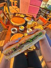 Tabernas Hambugueria Efapi