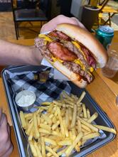 Castelo do Plebeu - Hamburgueria