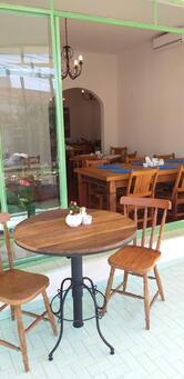 Margot Gourmet Café Bistrô