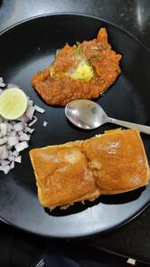 Santrupthi Veg Restaurant