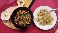 BIWAK 12 Food, Drinks and Rooms