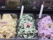 "CREMA & CIOCCOLATO" Gelateria - Caffetteria -"InPIAZZETTA"- Paninoteca - Wine bar - Birreria