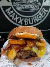 Maxx Burger