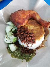 Nasi Kukus Ayam Goreng Berempah Ori Kelantan