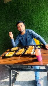 The dazzo cafe & Restro