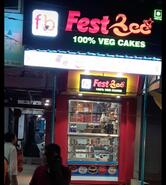 Fest Bee Cakes n more