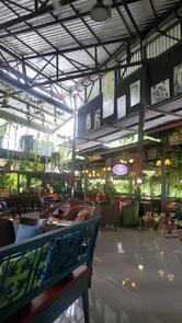 Banmai Vintage Cafe