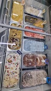 Sweet Point Eis - Crêpes - Waffel - Kaiserschmarrn