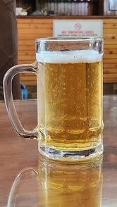 WOODSIDE BAR & RESTAURENT