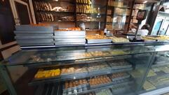 Shree Mahaveer Mishthan Bhandar, Murari Hotel