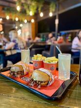 606 Burger - A Casa do Burger