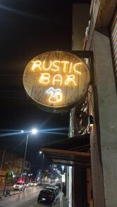 Rústic Bar
