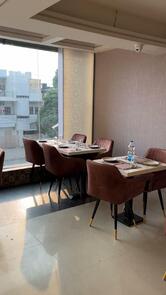 ALBORZ MULTICUISINE RESTAURANT - ARABIC & KASHMIRI