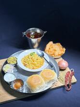 Hotel Kolhapuri Misal