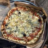 Camion pizza la royale