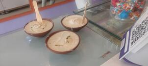 THE FAMILY SWEETS & CHAT