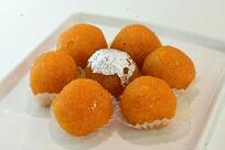 Aramane Palace of Sweets ಅರಮನೆ ಸಿಹಿತಿಂಡಿಗಳ ಅರಮನೆ