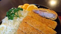 伊奈八