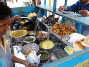 Ranchod Samosa and vada paav