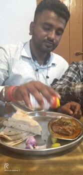 Baba Lashkarshah Saoji Bhojnalay Family Restaurant