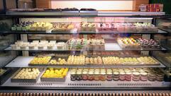 Best Mummy Sweets & Cakes BN2