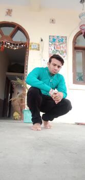 Bajrang Hotel Makdone