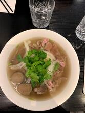 ETOILE SAIGON（75014）