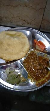 Grover Eating Point & Fruit Juice