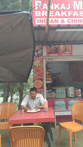 Momos Point Vicky Bhai