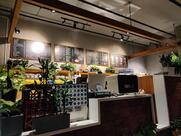 Brew Merchant. Cafe & Bar