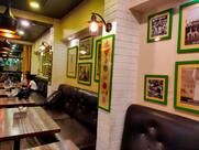 Lounge Before Wicket