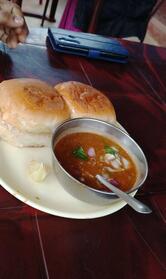 Suvarna River Point restaurant