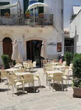 Maninpasta sotto al Castello panzerotti e pizza