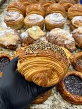 MANNÁ Artisanal Bakery