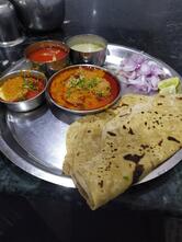 Mini Vasant Gharguti Khanawala