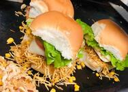 Trailer Burguer- sanduiches lanches Perdões-MG