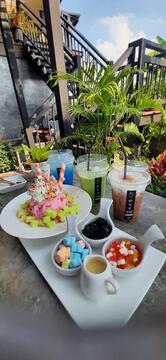 Ba-Ra-Me Cafe