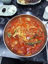 복돼지순대국