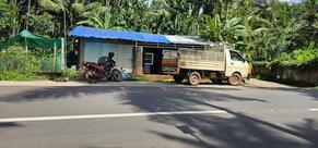 Vaisakh hotel calicut - ulliyeri