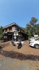 Bhumka Baba Hotel & Lodge