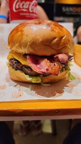 SanDiego burgers and pizza