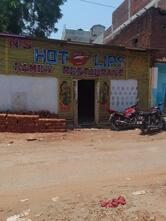 NS HOT LIPS FAMILY RESTAURANT