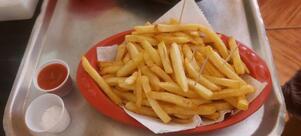 Ed.Lira bebidas e refeições