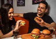 Burgola - Hambúrguer Artesanal