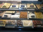 BOMBAY, Sweets & Restaurant