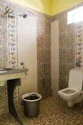 Romya Guest House Restaurant and Bar