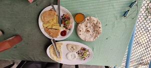 Riverview cafe, Sony Cottage kasol